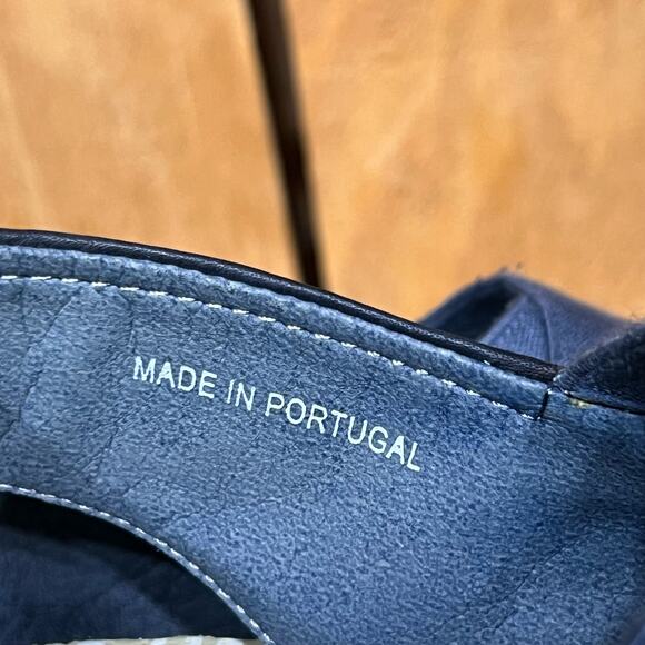 Softinos Tai383 Washed Navy Blue Leather Slingback Sandals Womens Size EU 37 - Picture 11 of 12